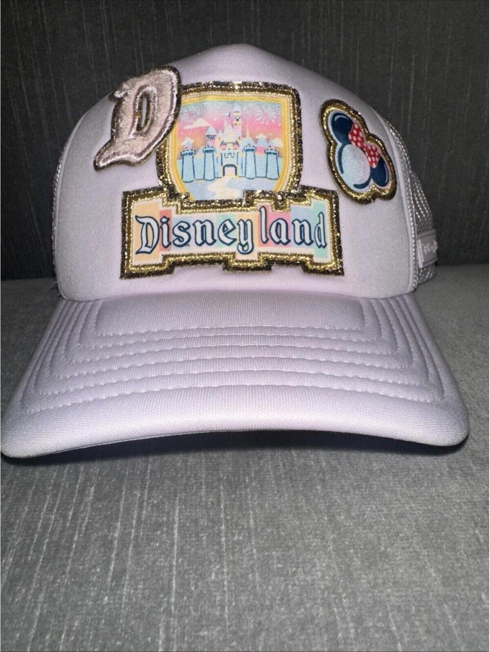 2025 Disneyland Stoney Clover Lane Pink Trucker Hat Glitter Castle Minnie Mouse